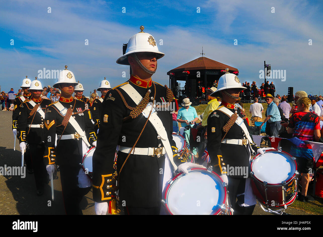 Banda dei Royal Marines marzo passato Walmer Bandstand 2017 Foto Stock