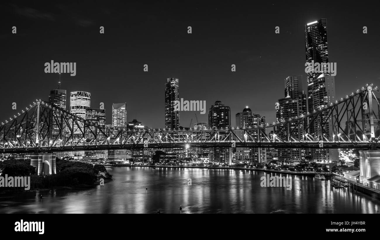 BRISBANE, Australia circa nel maggio 2014: Lo skyline di Brisbane al giorno Foto Stock