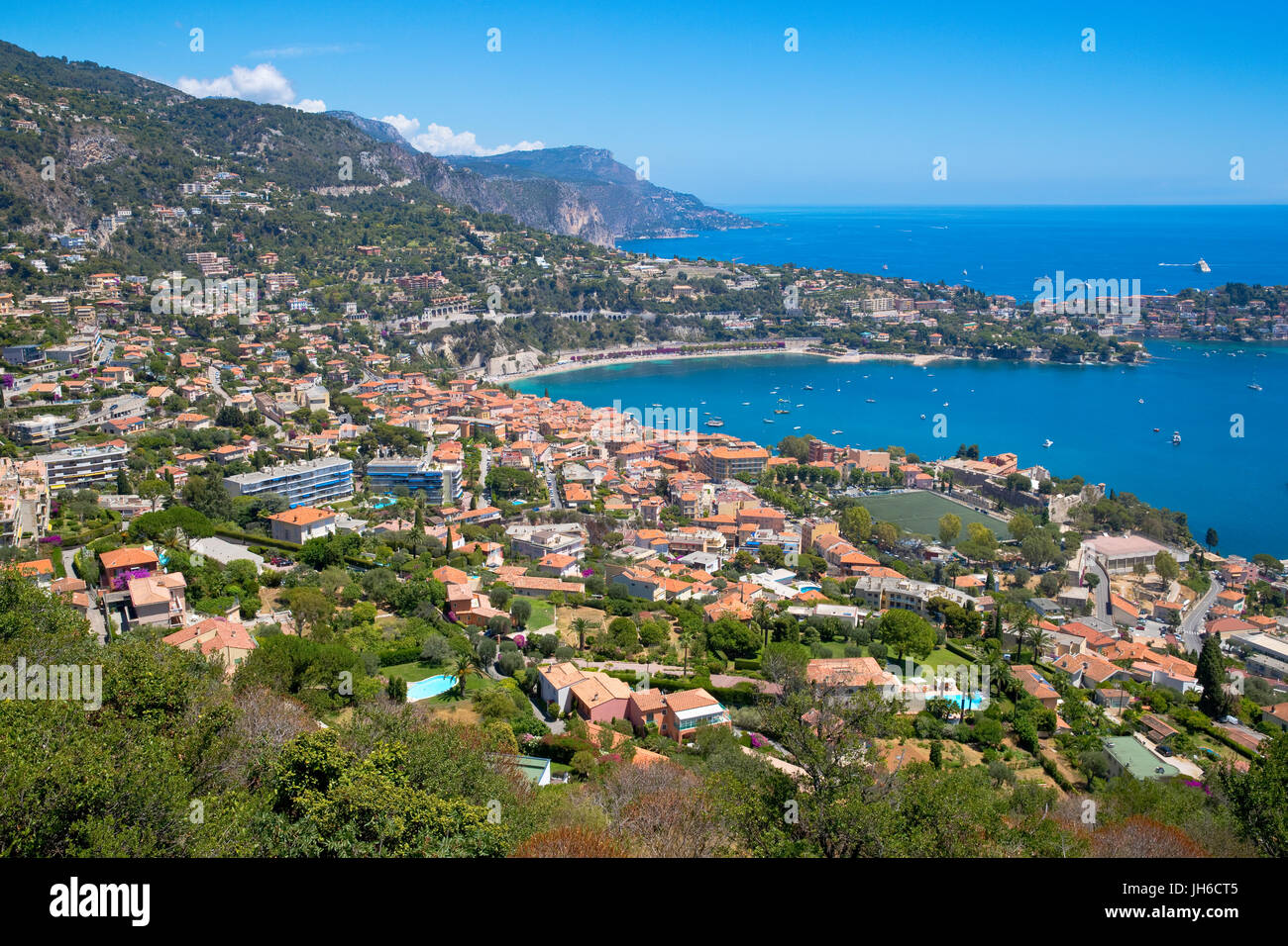 Vista panoramica di Villefranche-sur-Mer e Saint-Jean-Cap-Ferrat vicino a Nizza, Francia Foto Stock