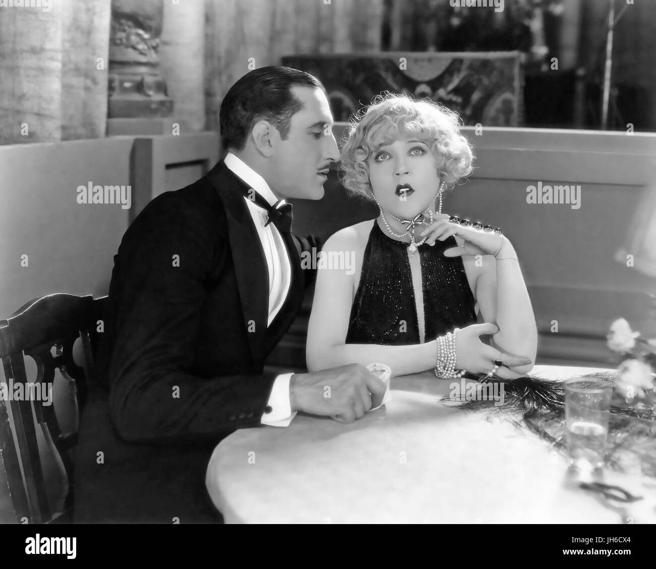 La mascherata sposa 1925 MGM film muto con Mae Murray e Basil Rathbone Foto Stock