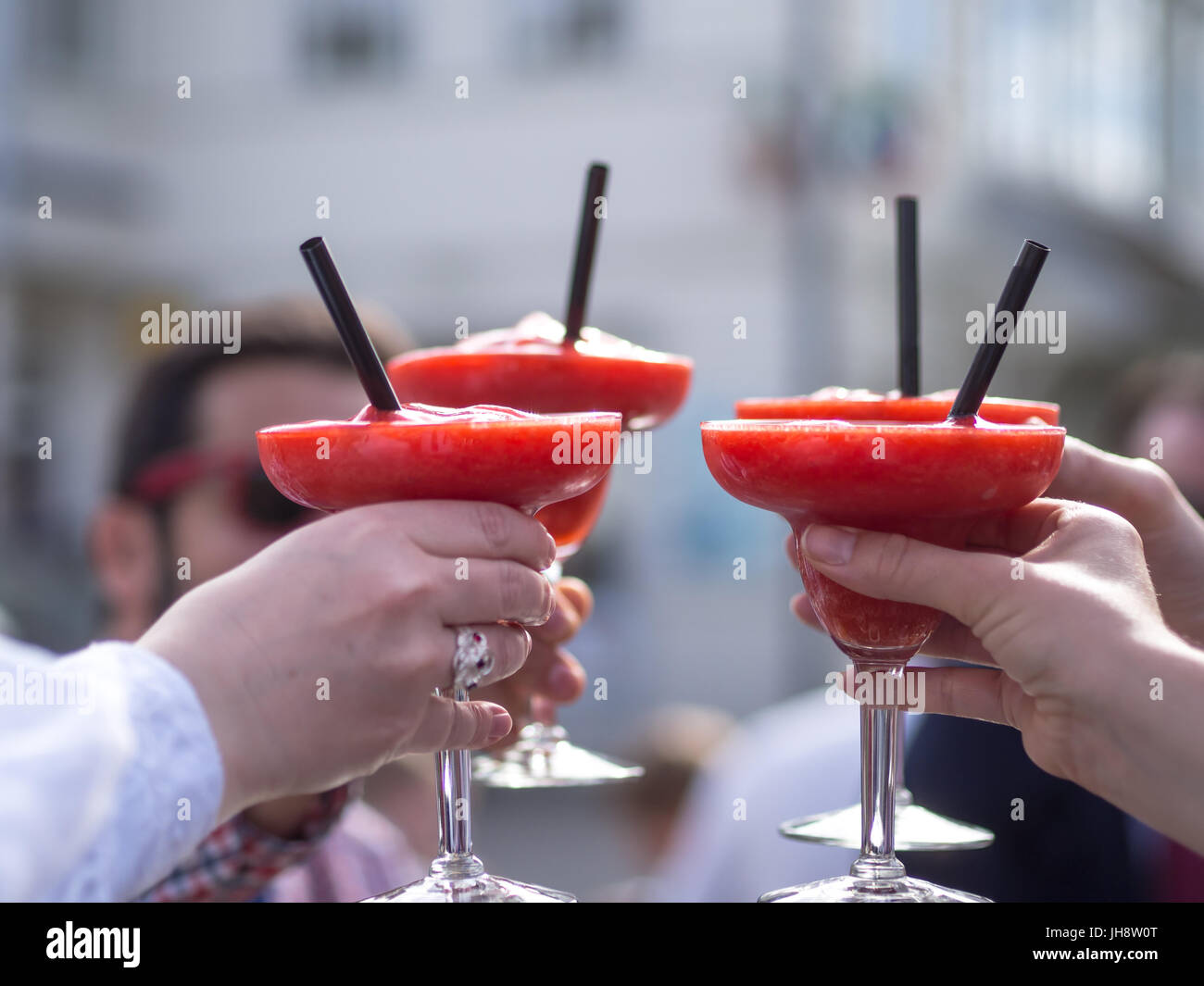Celebrando la costituzione norvegese giorno, Strawberry Daiquiri 2 Foto Stock