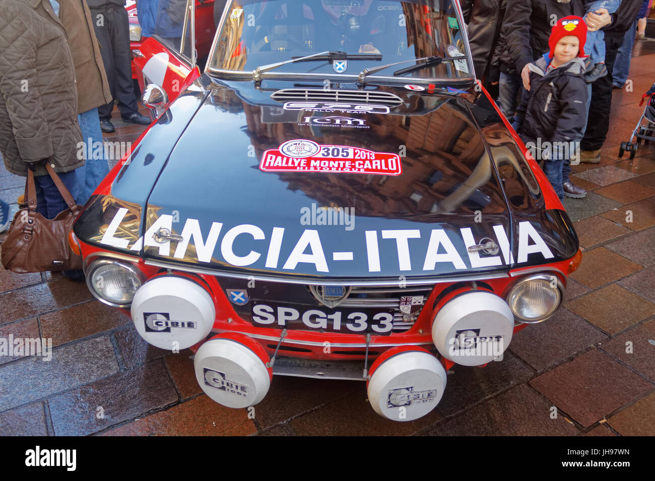 Glasgow Scotland Regno Unito il punto di inizio per il 2013 Rally di Monte Carlo. pre rally show e dire a Buchanan Street Foto Stock