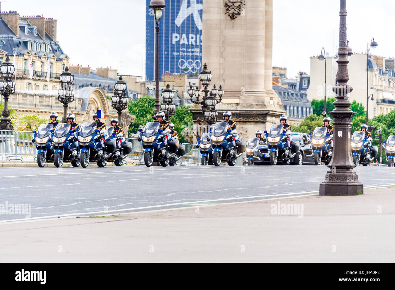 Parigi, Francia. 13 Luglio 17. Sicurezza stretto come Donald Trump le visite del Presidente francese Emmanuel Macron Credito: Samantha Ohlsen/Alamy Live News Foto Stock