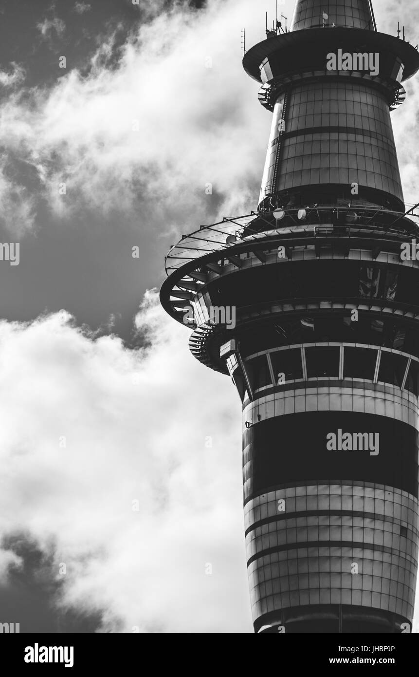 La Sky Tower di Auckland, Nuova Zelanda Foto Stock