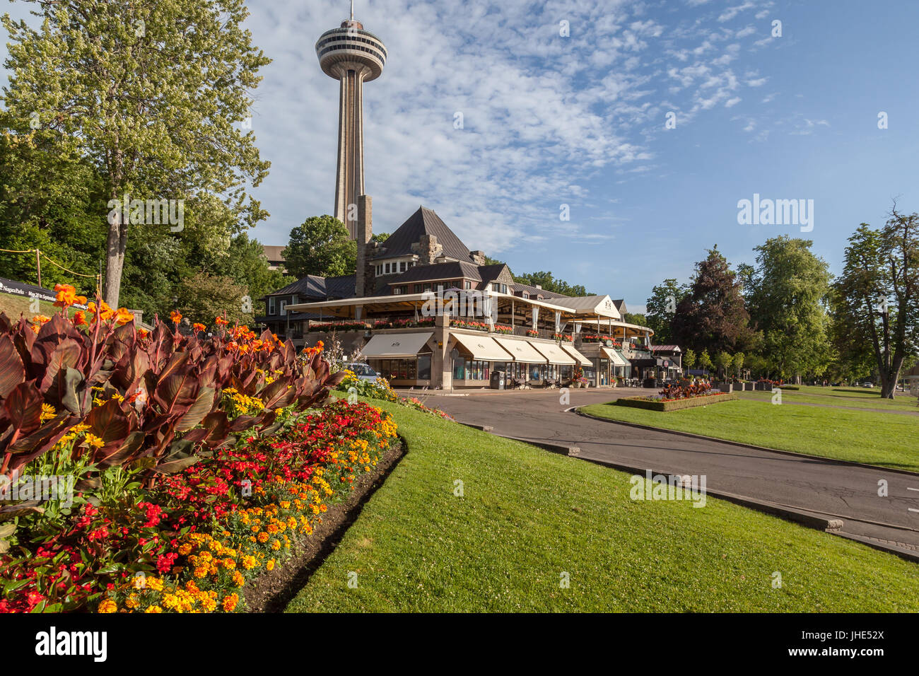 La regina Victoria Place in Niagara Park, Ontario, Canada, un edificio storico e dispone di un negozio di articoli da regalo e un ristorante nel Parco del Niagara, in Ontario. Foto Stock