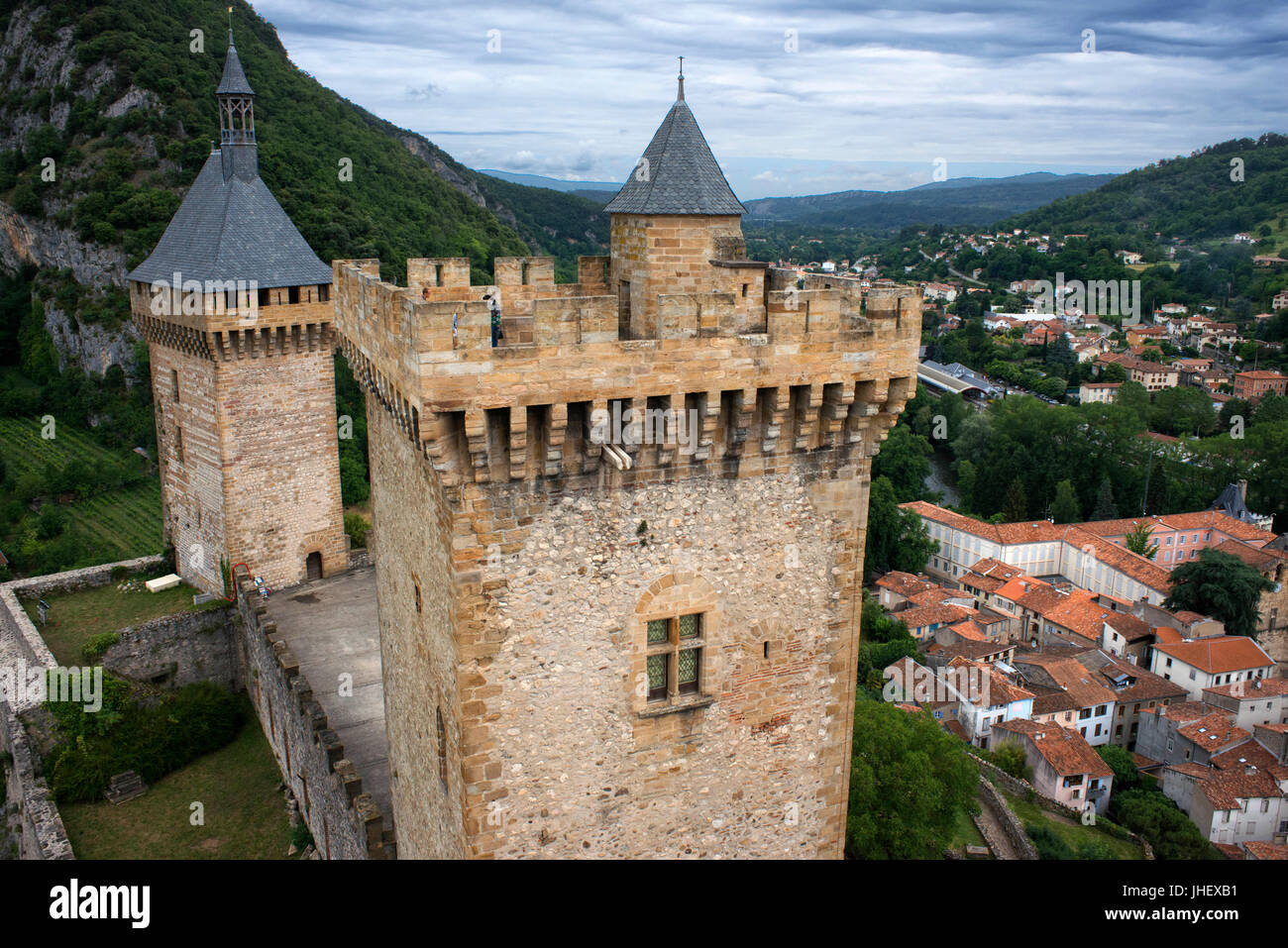 Castello medievale e citta di Foix, Midi-Pirenei, Pirenei, dipartimento di Ariège, in Francia, in Europa. Gaston Phoebus contal il Castello dei Conti di Foix Foto Stock
