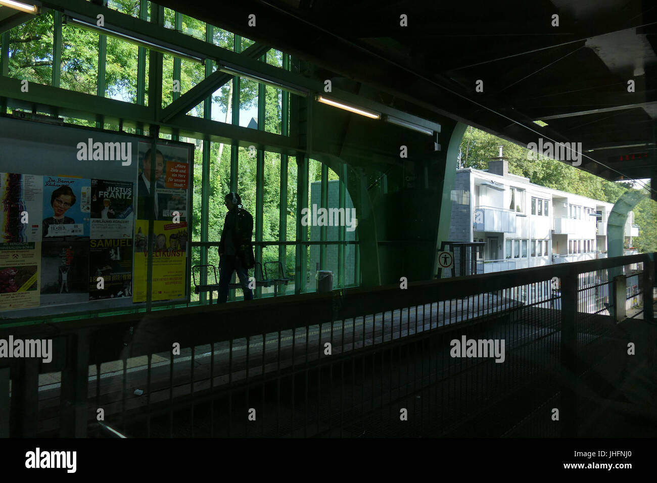 2015.09.26.103017 Haltestelle Hammerstein Schwebebahn Wuppertal-Vohwinkel Foto Stock