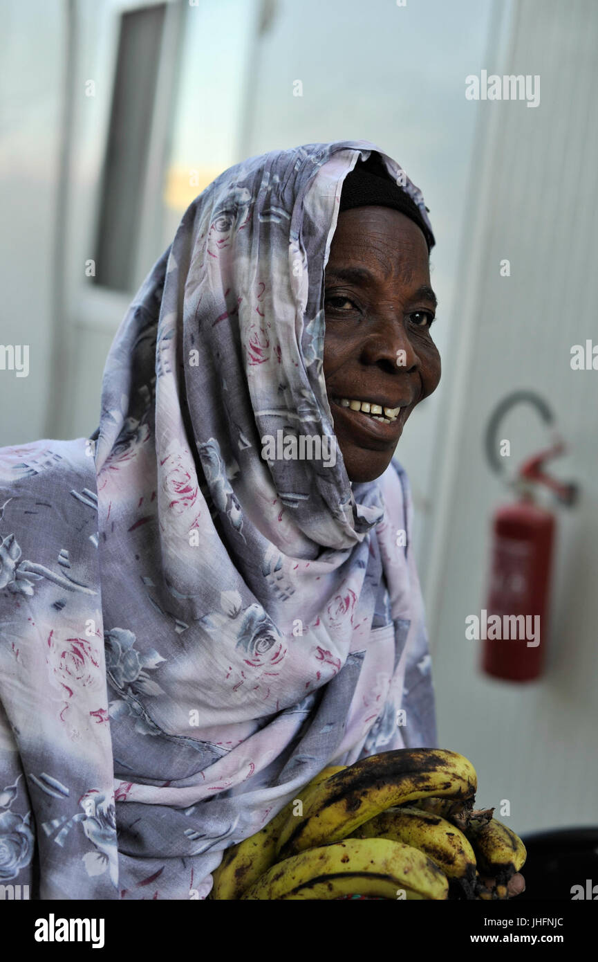 2015 05 della distribuzione alimentare-2 (19455226932) Foto Stock