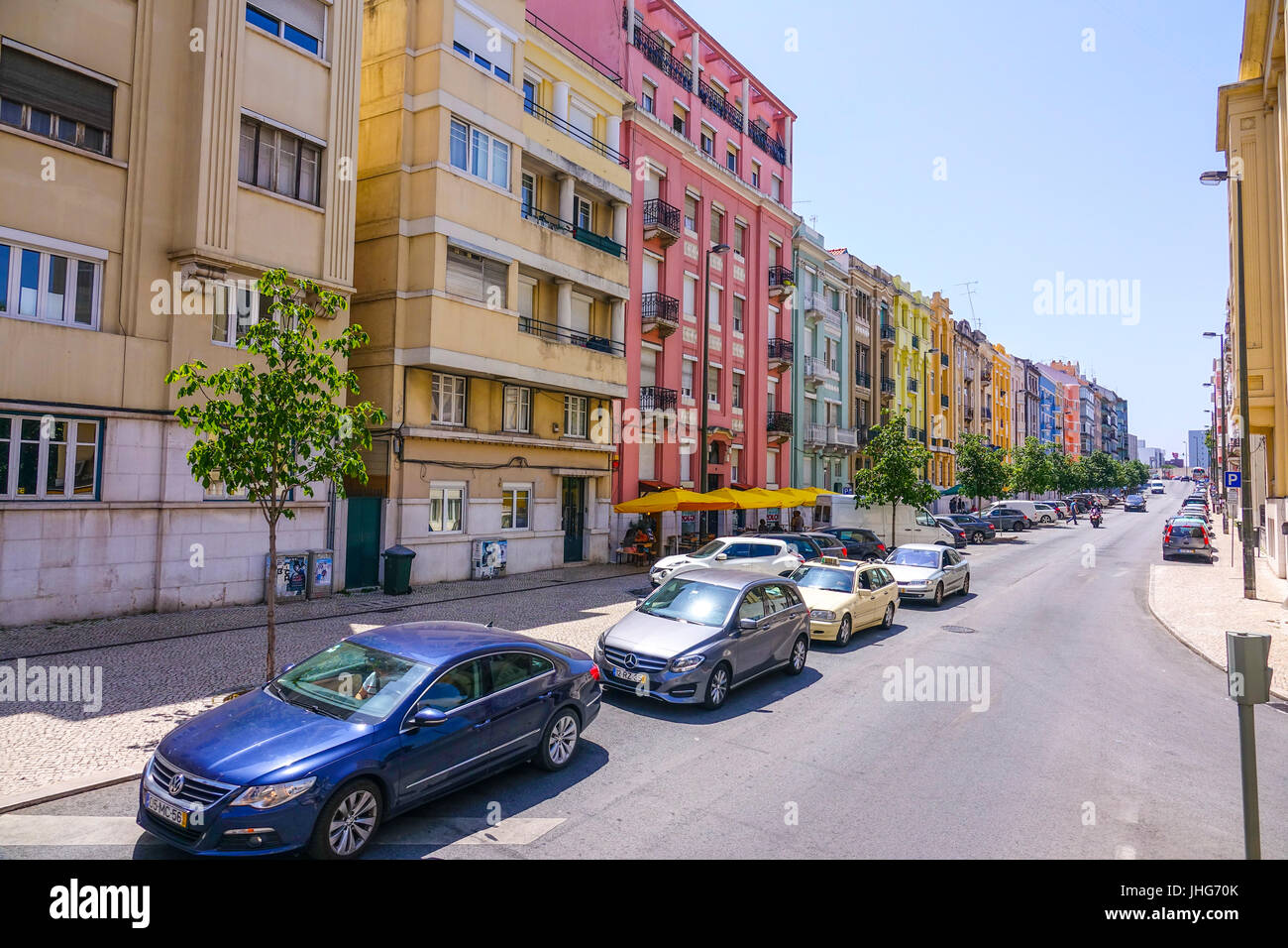 I suoi edifici colorati di Lisbona - Lisbona, Portogallo 2017 Foto Stock I suoi edifici colorati di Lisbona - Lisbona, Portogallo 2017 Foto Stock