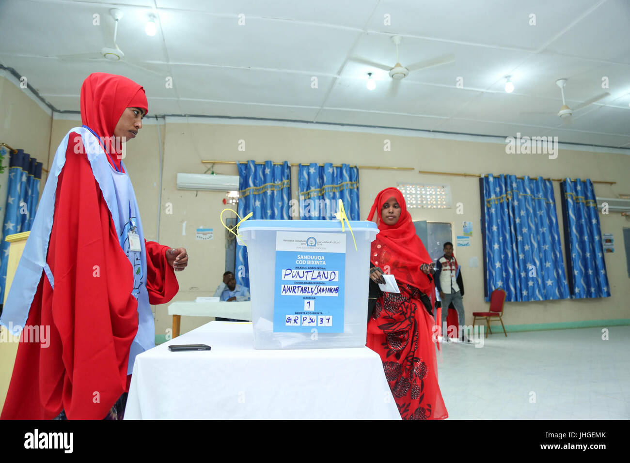 2016 13 fase due del Puntland Casa inferiore-16 (30924732956) Foto Stock