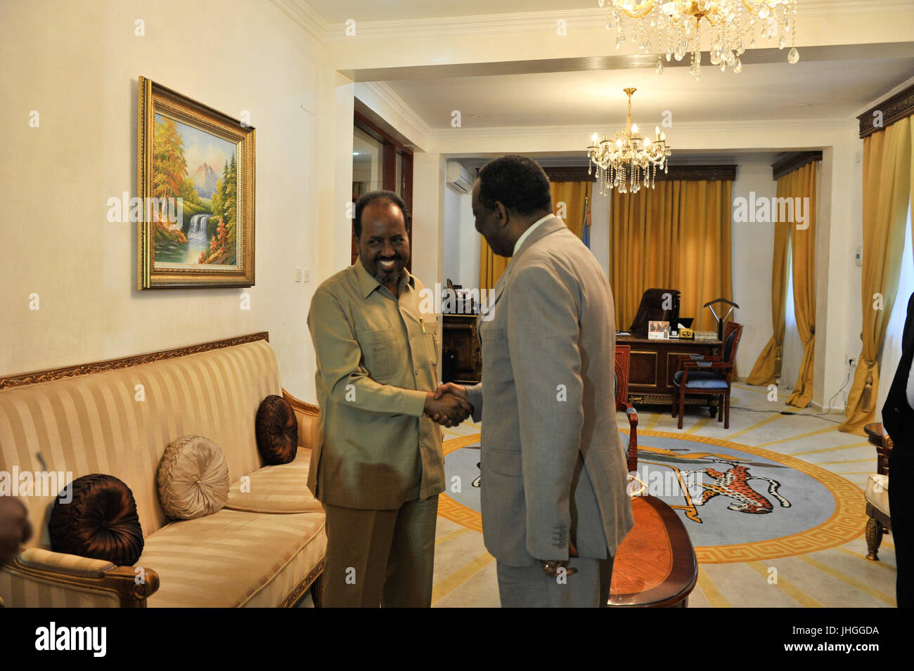 2015 17 SRCC incontra il Presidente della Somalia-2 (23782999946) Foto Stock