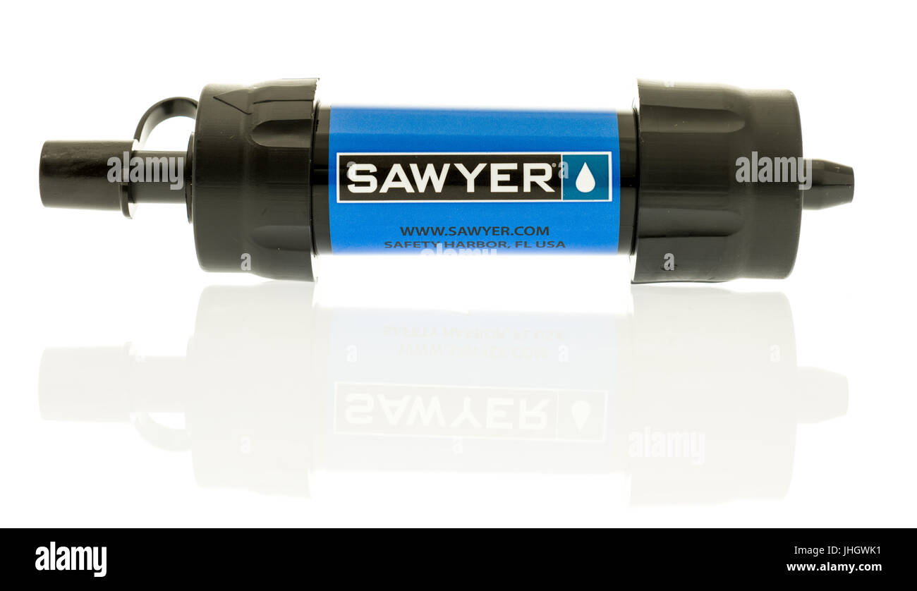 Winneconne, WI - 10 Luglio 2017: Un Sawyer filtrazione acqua tubo isolato su un background. Foto Stock