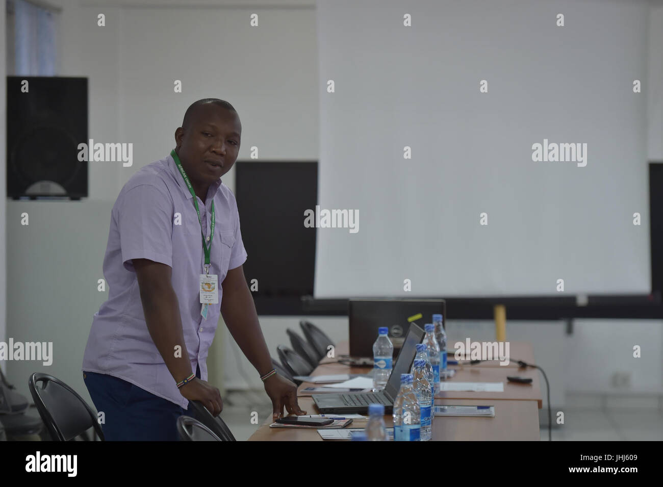 2016 21 CIMIC incontro umanitario-7 (29048815881) Foto Stock