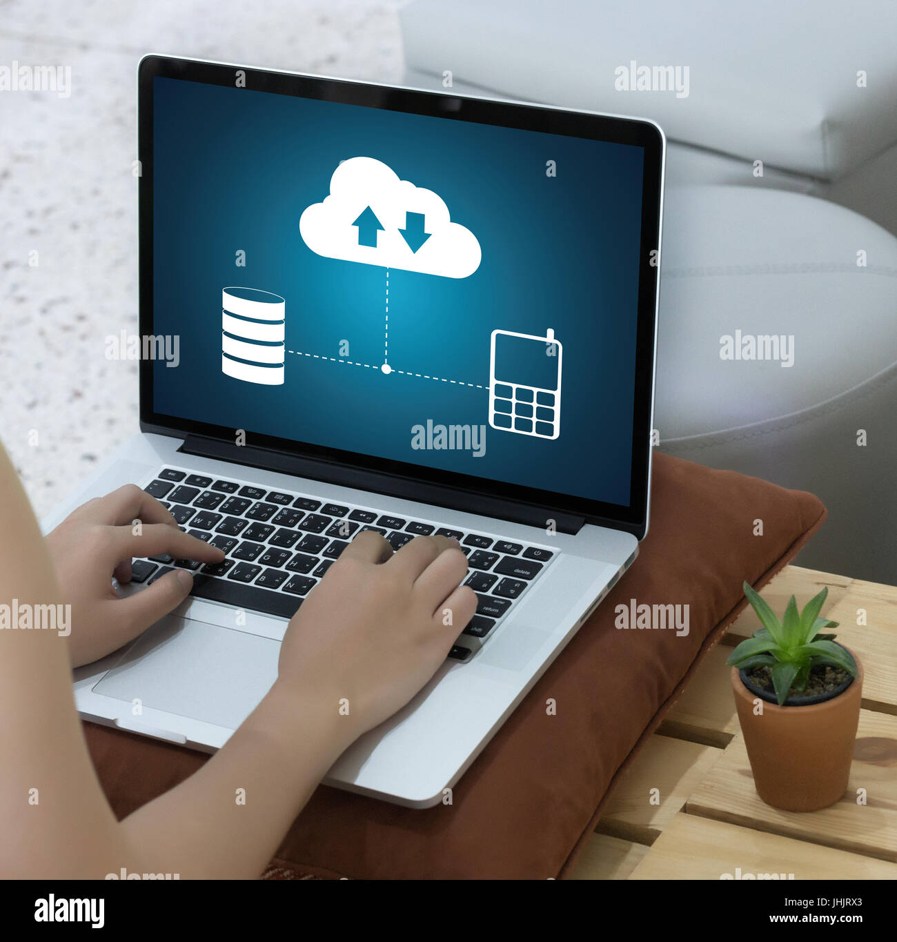LIVE STREAMING Backup Download di copie di dati di elaborazione dati digitali trasferimento , lo streaming di file di download Foto Stock