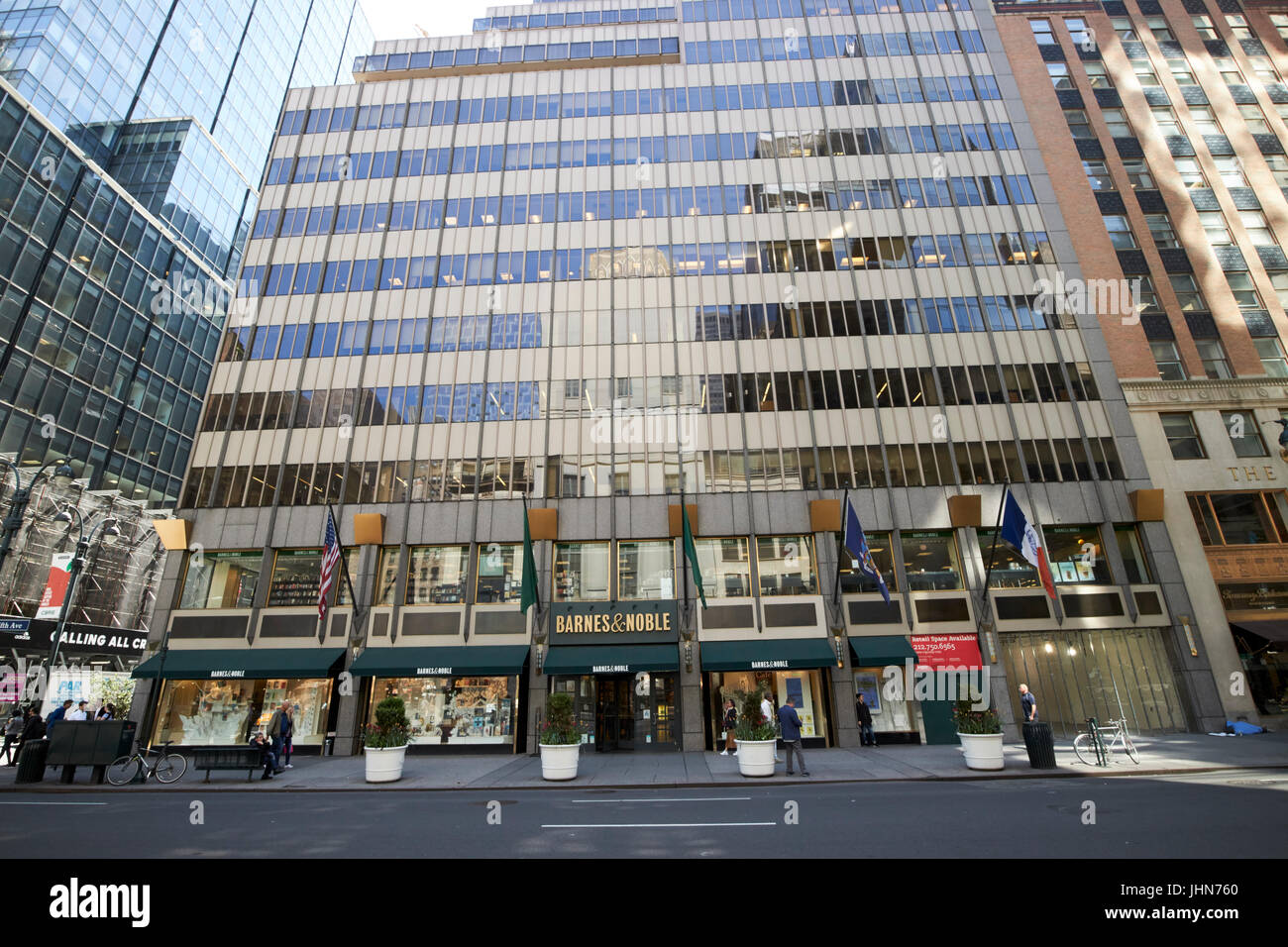 555 Fifth Avenue di Barnes and Noble bookstore New York City USA Foto Stock