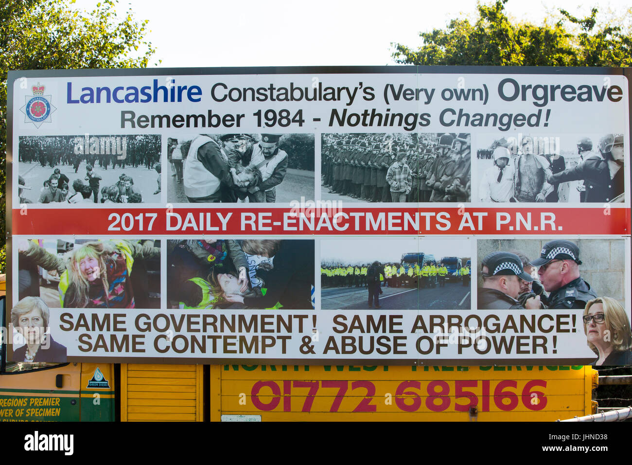 Un anti fracking poster a Preston New Road, Little Plumpton, Lancashire, Regno Unito. Foto Stock