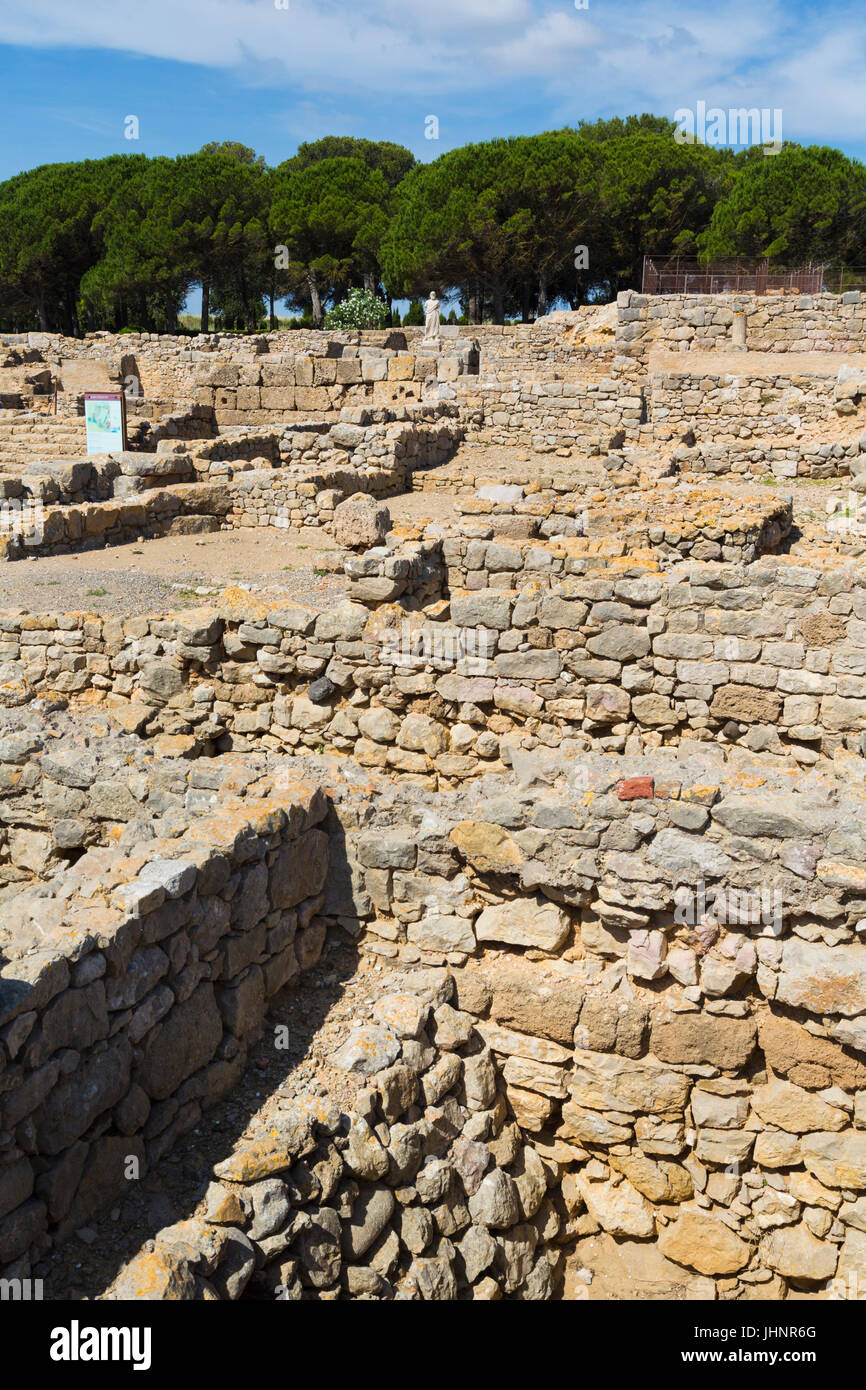Empuries noto anche come Ampurias, provincia di Girona, in Catalogna, Spagna. Gli scavi nella zona di Greco. Empuries fu fondata dai Greci nel sesto cen Foto Stock