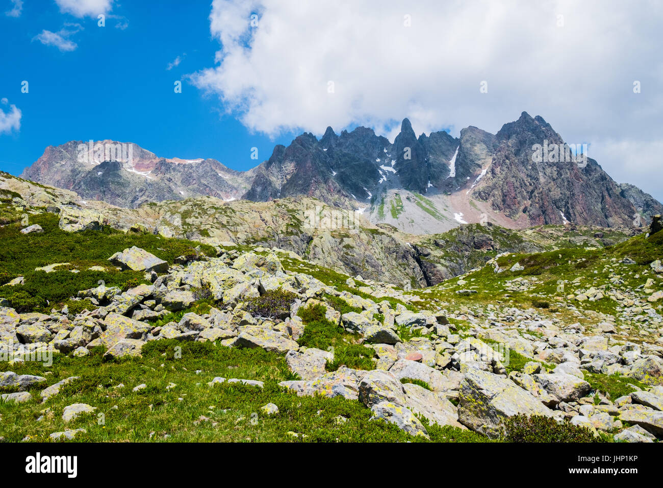 Aiguilles rouges massif immagini e fotografie stock ad alta risoluzione ...