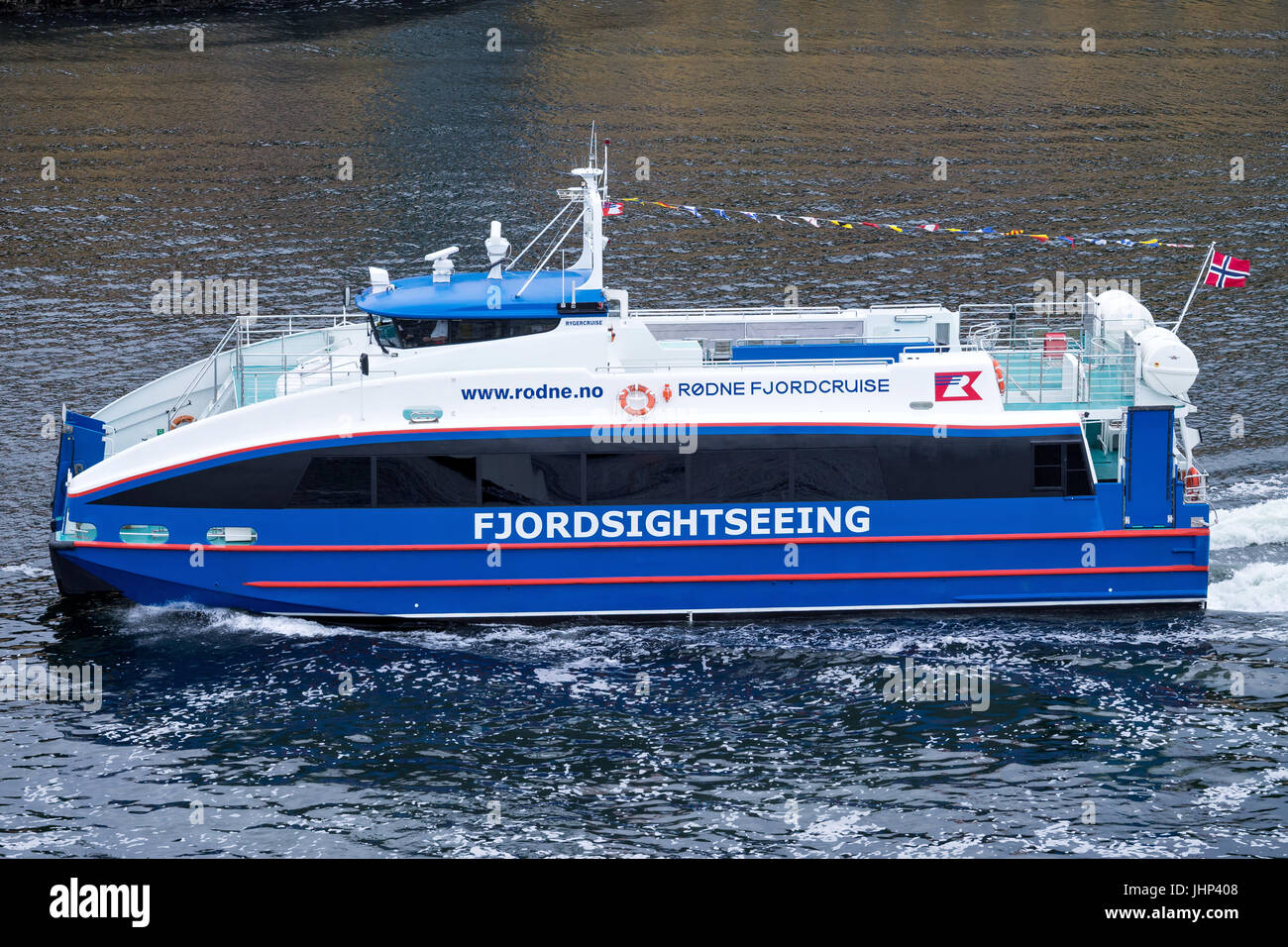 Velocità RYGERCRUISE catamarano di Rodne crociera del fiordo. Rodne è uno di Norvegia la più grande società di navigazione operanti piccolo andare veloci barche. Foto Stock