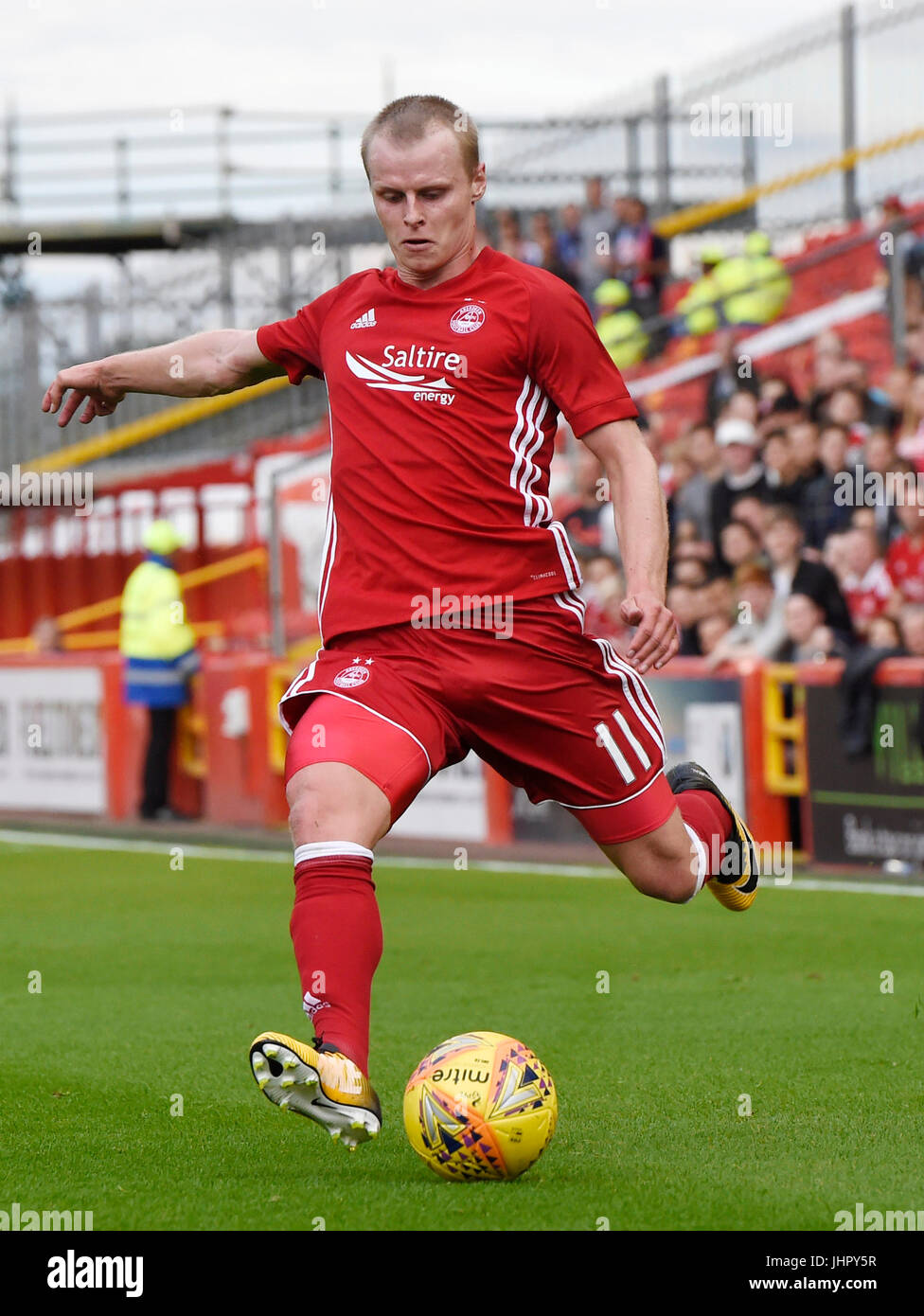 Aberdeen Gary Mackay-Steven in azione durante la UEFA Europa League secondo turno di qualificazione, la prima gamba corrispondono al Pittodrie Stadium, Aberdeen. Stampa foto di associazione. Picture Data: giovedì 13 luglio, 2017 Foto Stock