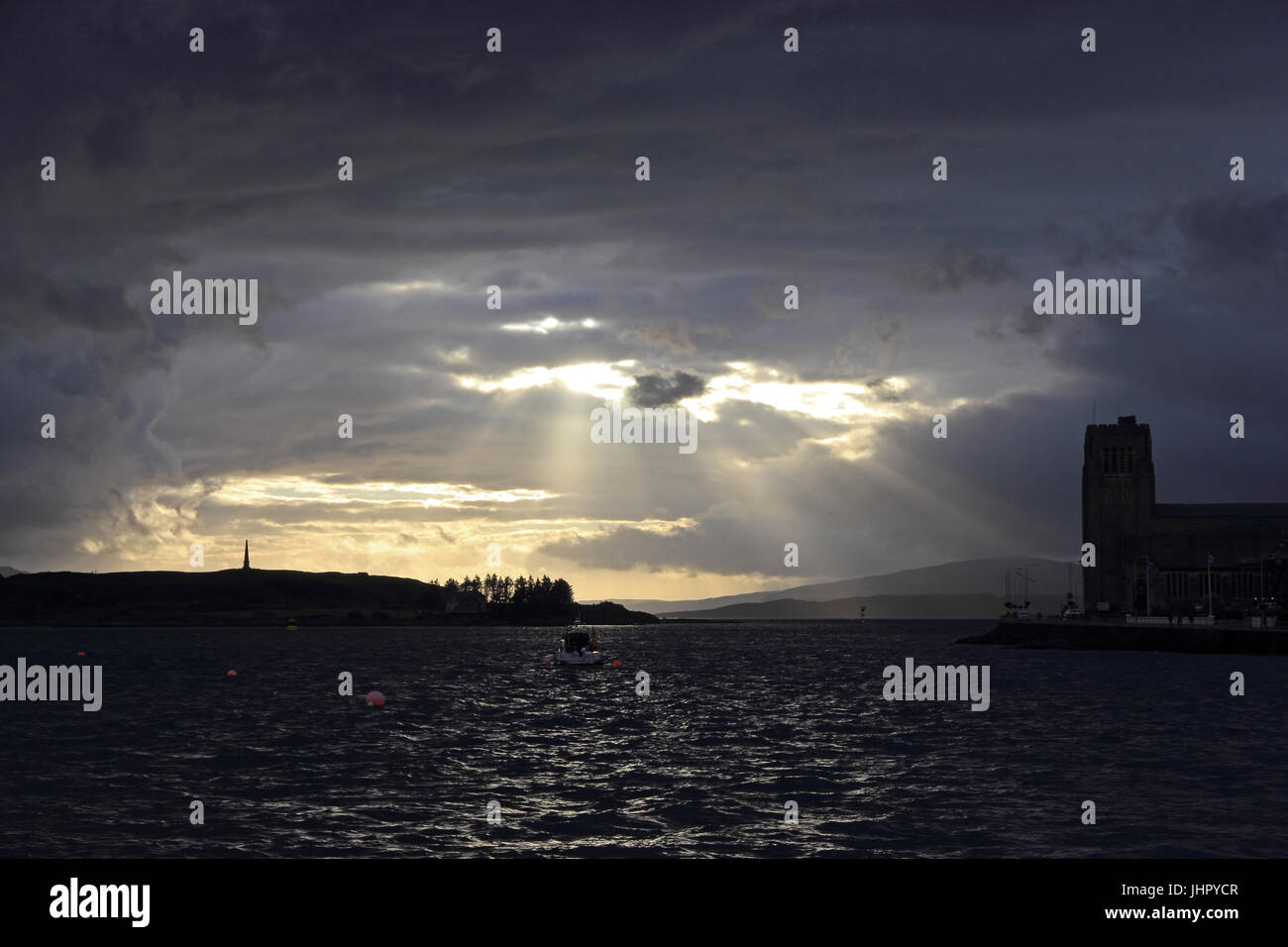 Tramonto sulla Baia di Oban, Scozia Foto Stock