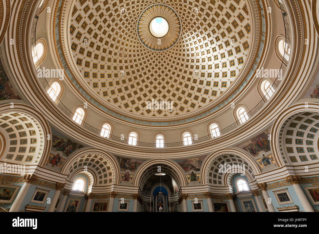 Cupola della chiesa dell Assunzione della Beata Vergine Maria, rotonda di Mosta, Mosta, Malta Foto Stock