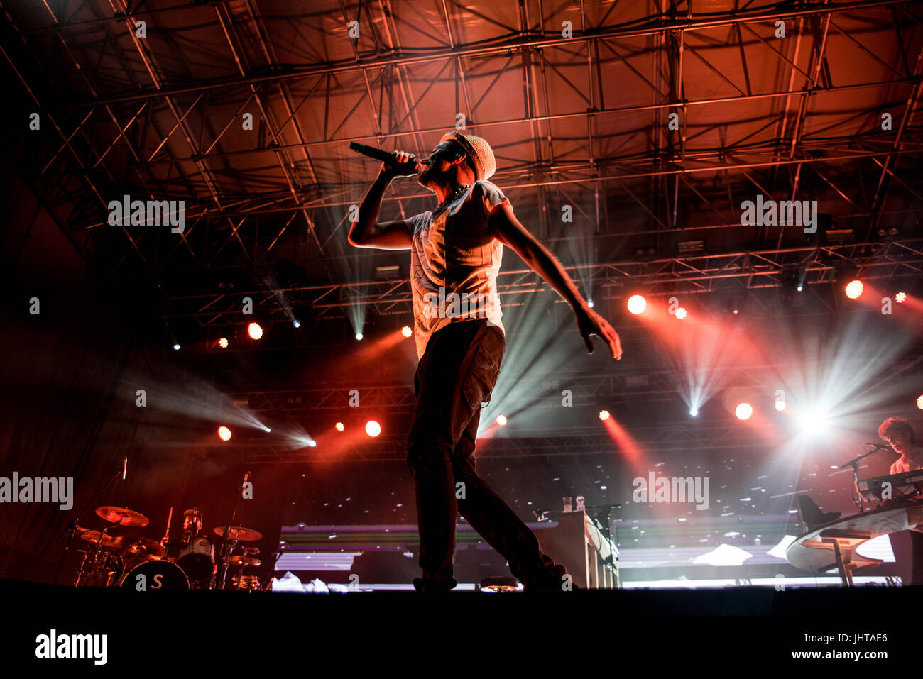 Collegno, Italia 15 luglio 2017 Il cantante italiano Samuel Romano (Dai Subsonica) suona al Festival dei Fiori Credito: Alberto Gandolfo/Alamy Live News Foto Stock