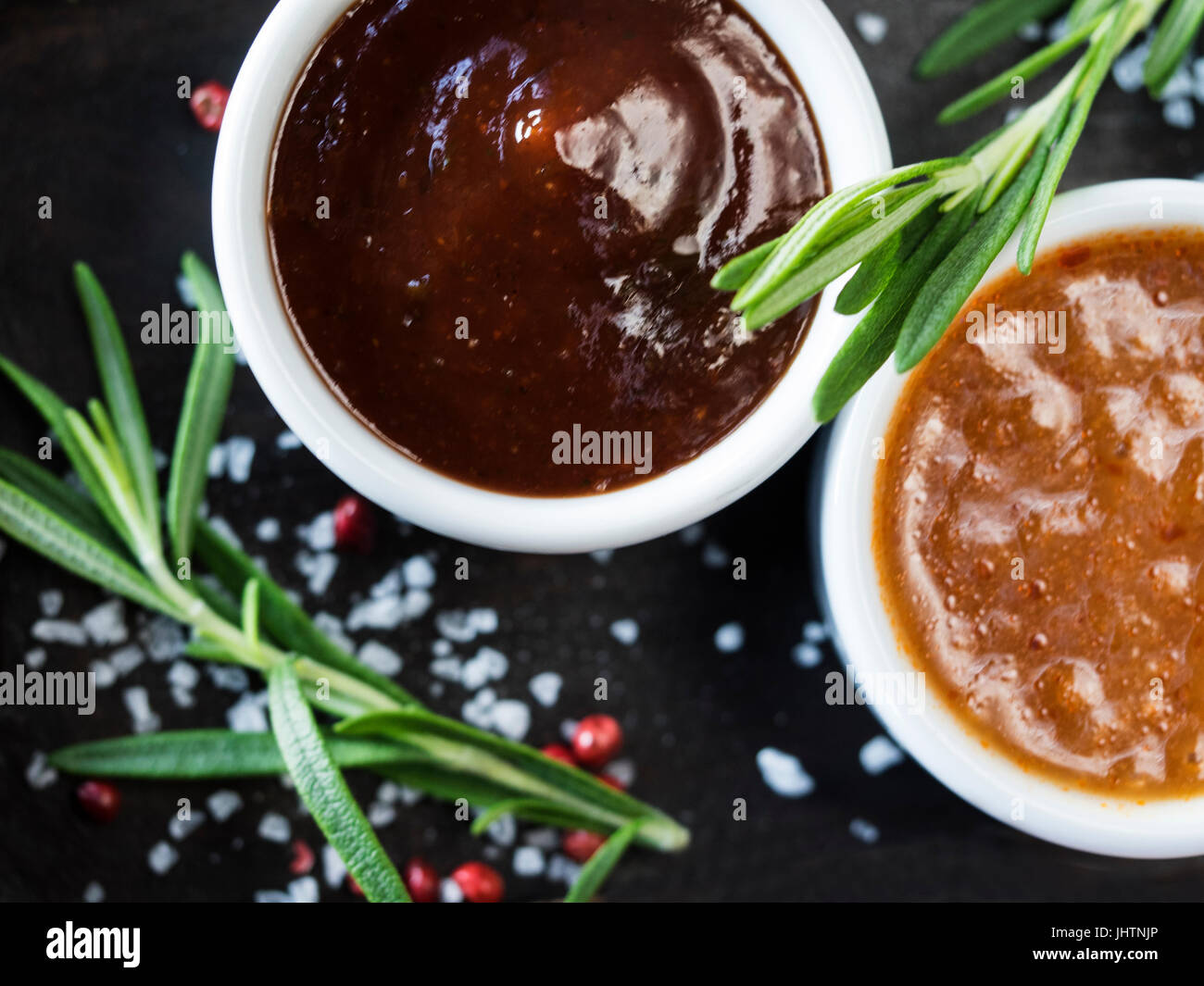 Set di salse: barbecue, dolce n' aspro, formaggio, Pizza, testa a fungo Foto Stock