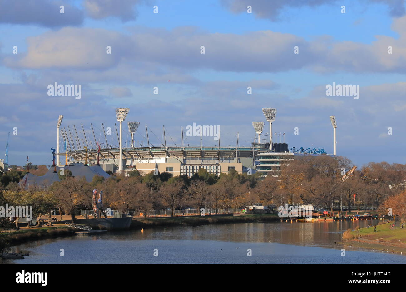 Melbourne Cricket Ground lungo il fiume Yarra a Melbourne in Australia Foto Stock