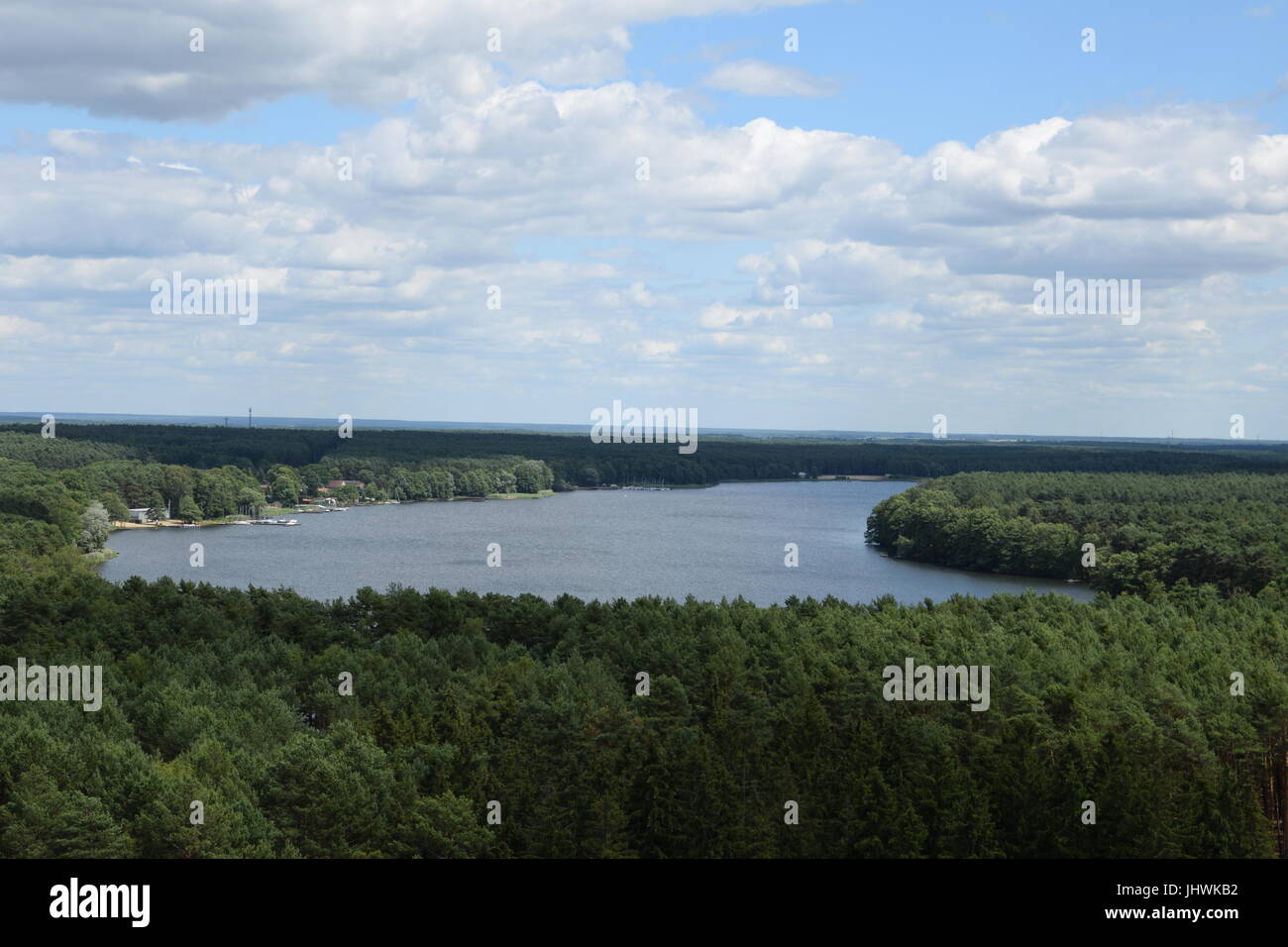 Vista aerea del lago Slawskie in Lubuskie voivodato in Polonia occidentale Foto Stock