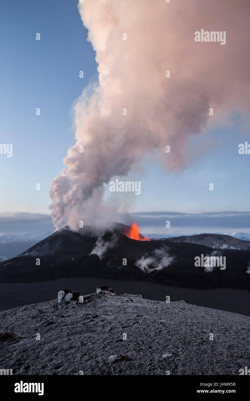 Eruzione del vulcano in Eyjafjallajokull in Islanda Foto Stock