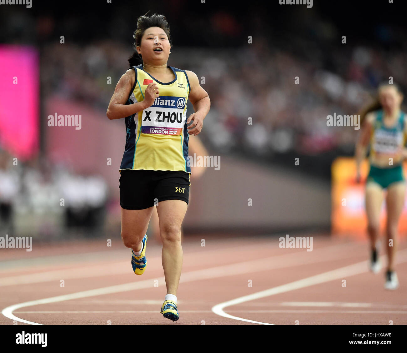 Londra, Regno Unito. 16 Luglio, 2017. Zhou Xia vincendo le donne 200M (T35) durante la Finale Mondiale del Para Atletica Londra 2017 a Londra Stadium di domenica. Foto : Taka G Wu Credito: Taka Wu/Alamy Live News Foto Stock