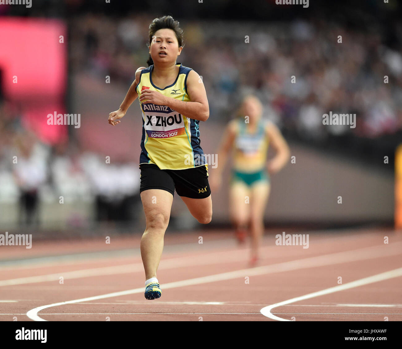 Londra, Regno Unito. 16 Luglio, 2017. Zhou Xia vincendo le donne 200M (T35) durante la Finale Mondiale del Para Atletica Londra 2017 a Londra Stadium di domenica. Foto : Taka G Wu Credito: Taka Wu/Alamy Live News Foto Stock