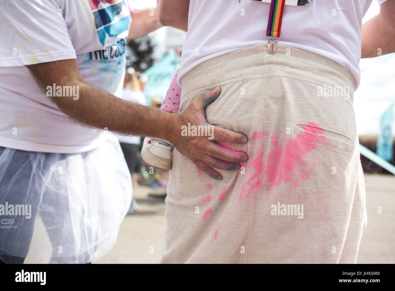 Scene dal Colour Run in Lussemburgo nel 2017 Foto Stock Scene dal Colour Run in Lussemburgo nel 2017 Foto Stock