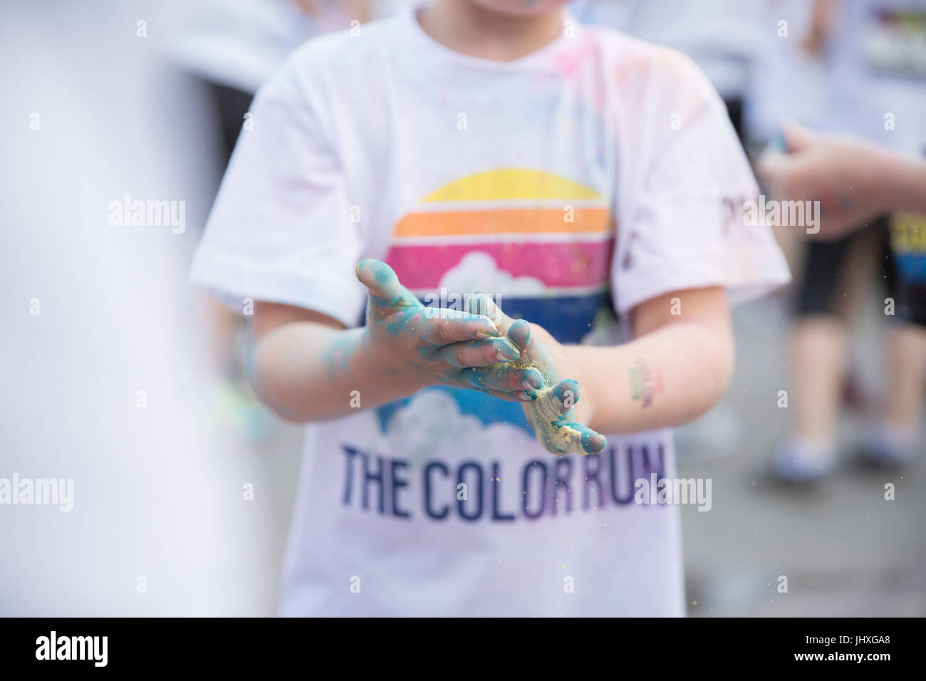 Scene dal Colour Run in Lussemburgo nel 2017 Foto Stock Scene dal Colour Run in Lussemburgo nel 2017 Foto Stock