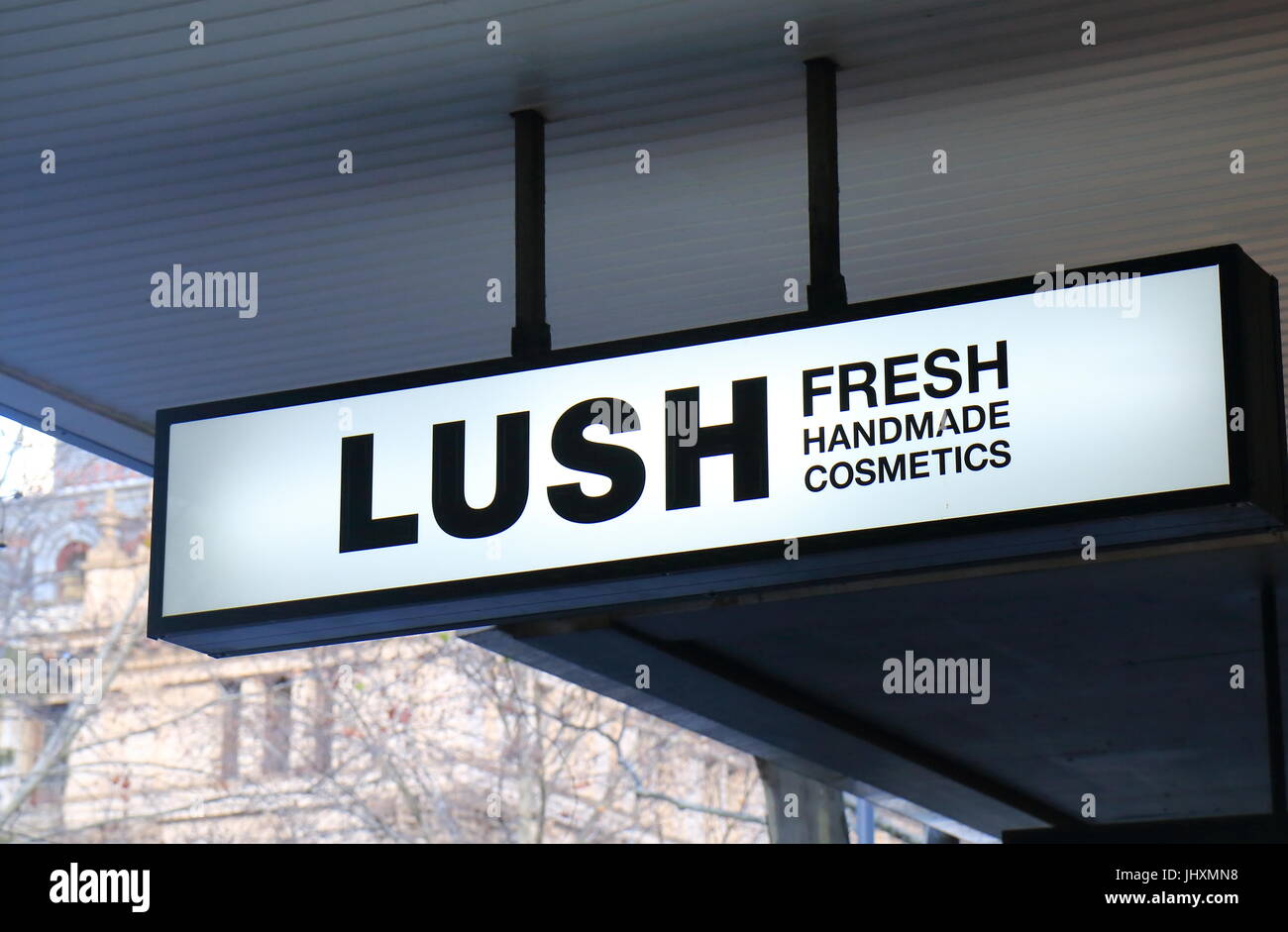Lussureggiante negozio di cosmetici. Lush è un British cosmetici rivenditore fondata nel 1995. Foto Stock