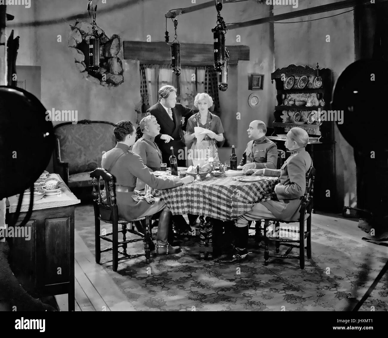 MARIANNE 1929 MGM film muto con Marion Davies qui essendo diretto da Robert Z Leonard Foto Stock