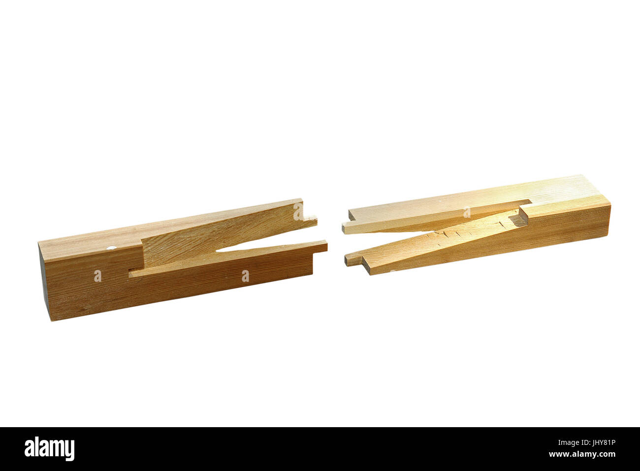 Tradizionale giapponese giunto in legno isolato su bianco Foto Stock