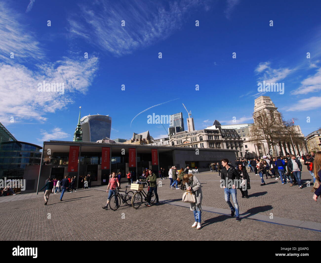 La città di Londra, dalla Torre di Londra Foto Stock