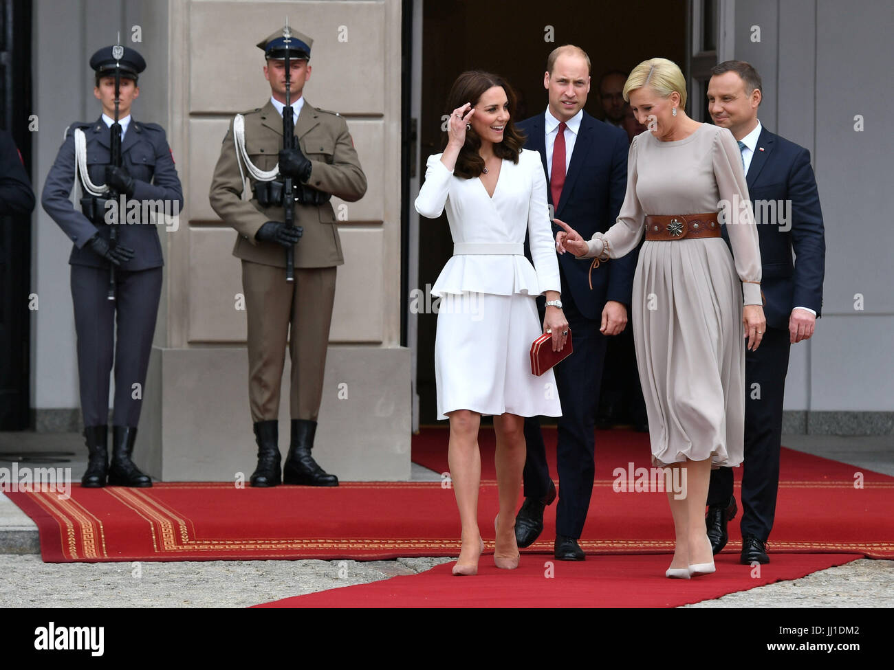 Il Duca e la Duchessa di Cambridge incontrano il Presidente Andrzej Duda e sua moglie, Agata, nel palazzo presidenziale di Varsavia, Polonia, il primo giorno del loro tour di cinque giorni di Polonia e Germania. Foto Stock