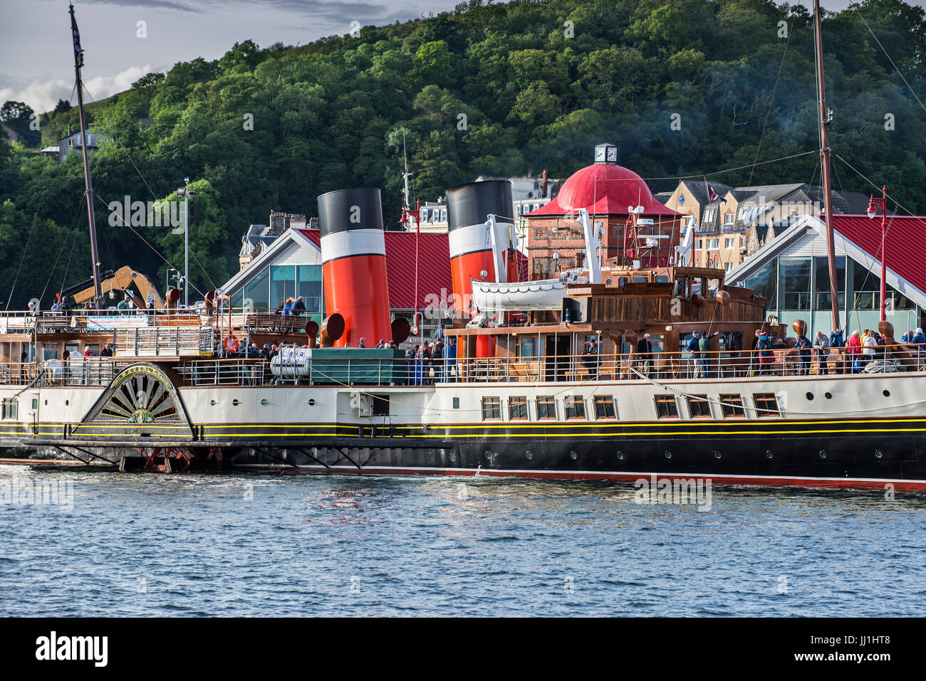 PS Waverley, ultimo per la navigazione marittima porta passeggeri battello a vapore nel porto di Oban, Argyll and Bute, Scozia Foto Stock