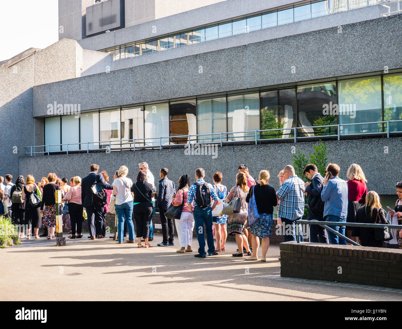 Il Teatro Nazionale, South Bank di Londra, Inghilterra Foto Stock