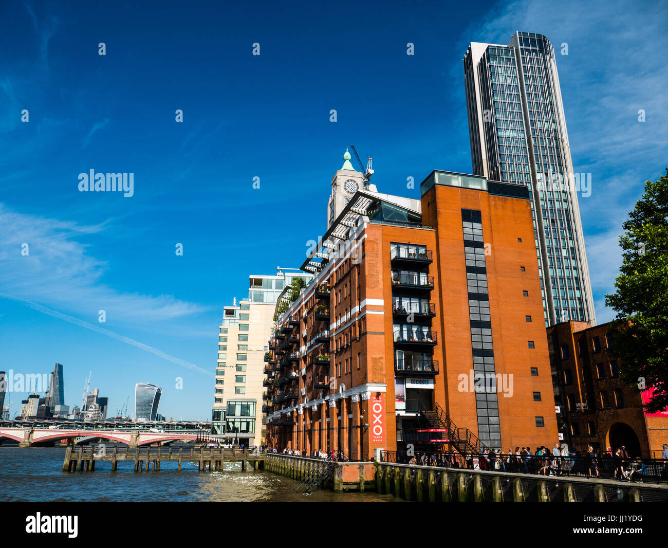 OXO Tower, il South Bank, il fiume Tamigi, Londra, Inghilterra Foto Stock