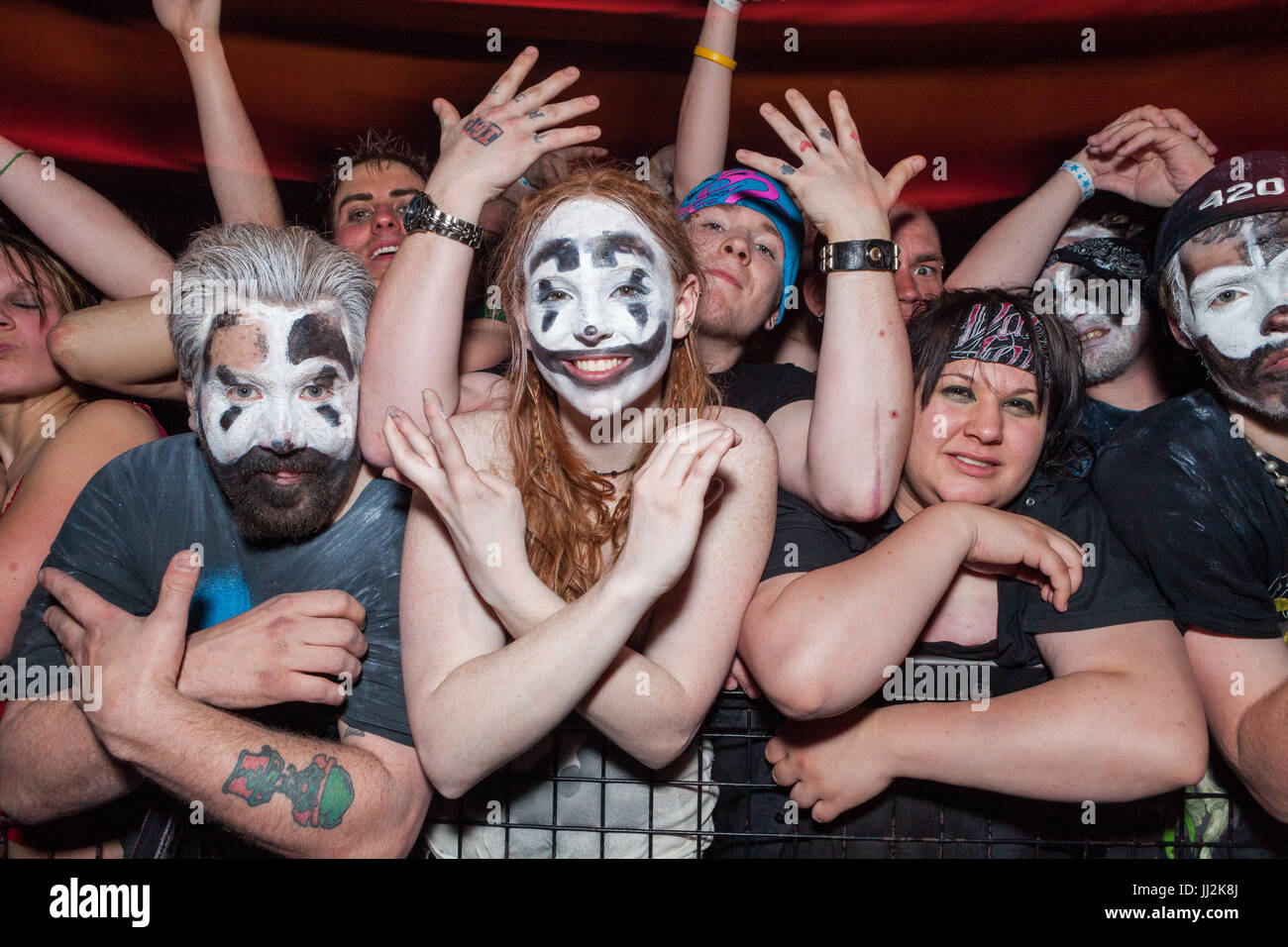 Juggalos (Insane Clown Posse ventole) ad un concerto di ICP a l'Aquila/Rave club a Milwaukee nel Wisconsin. Foto Stock
