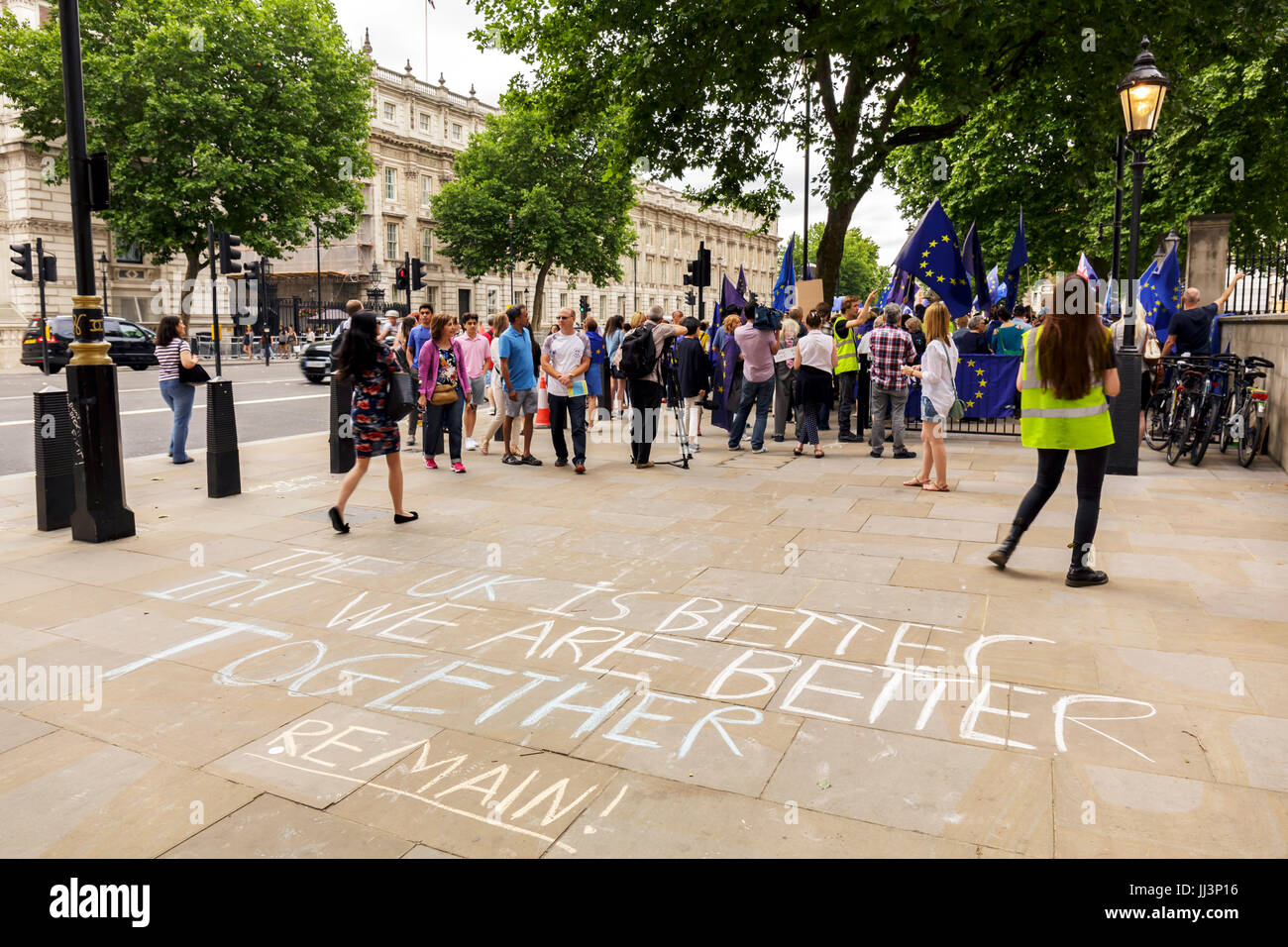 London, Regno Unito - 23 Giugno, 2017: Anti-Brexit protestare su Whitehall a Londra Foto Stock