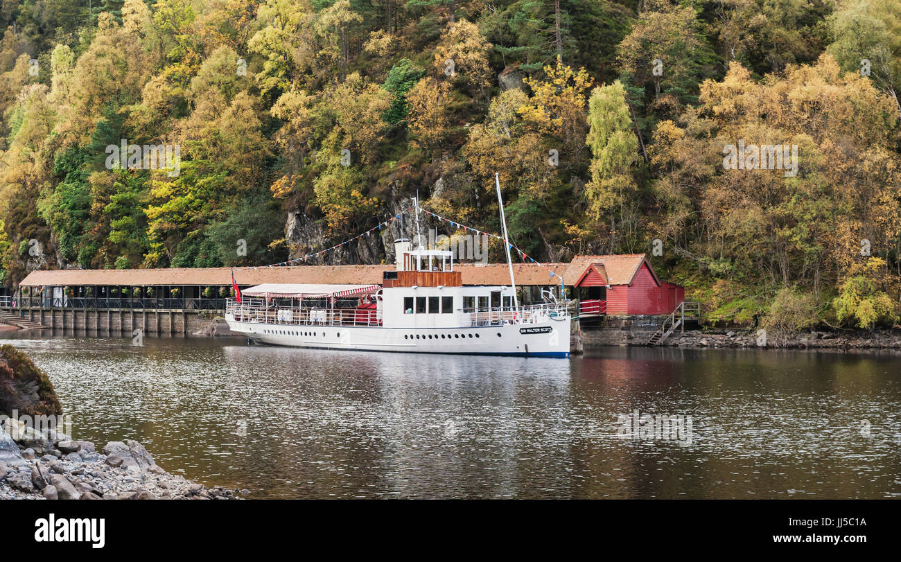 Loch Katrine, vicino Aberfoyle Foto Stock