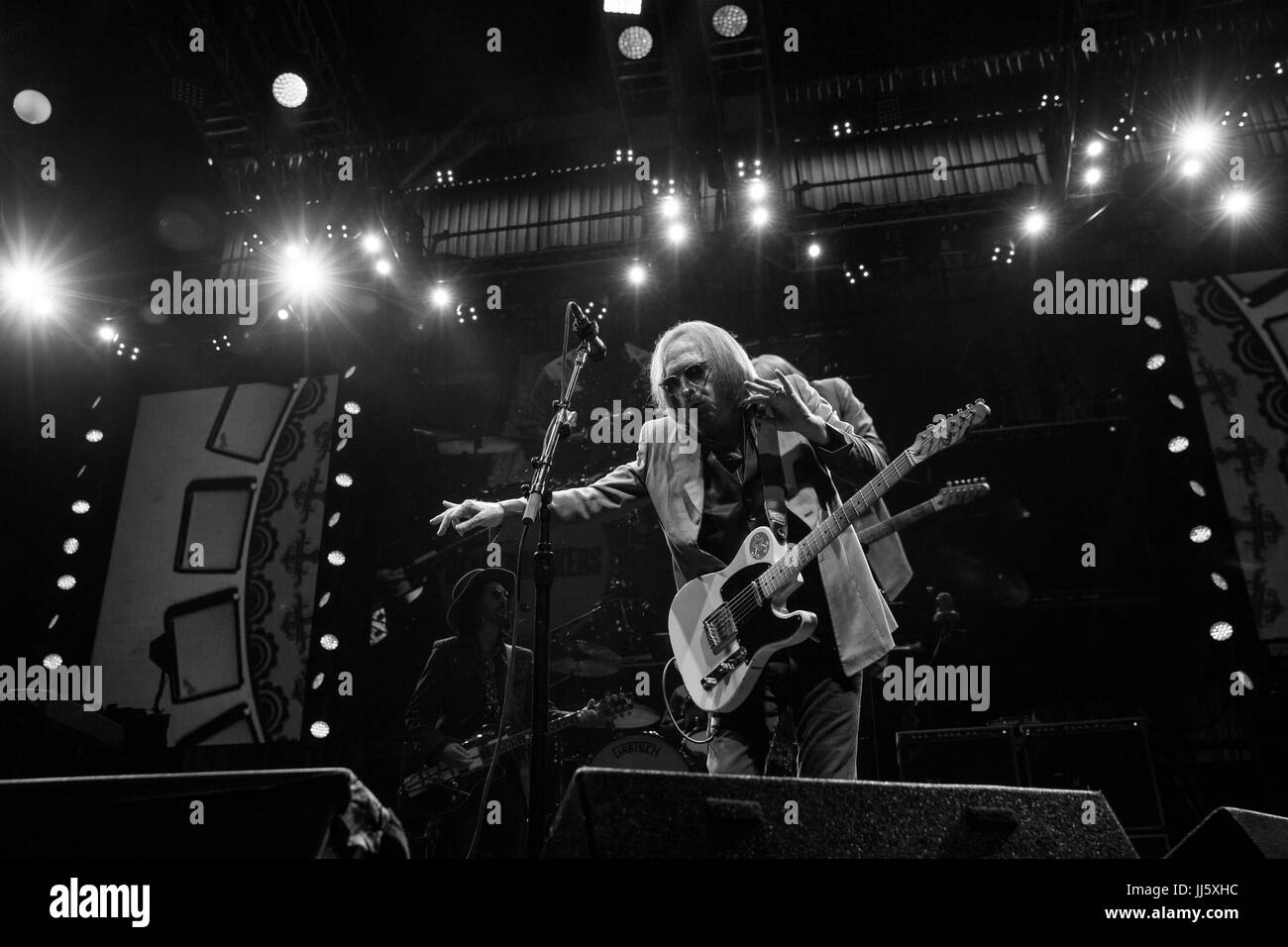 Tom Petty & The a tutto rock di eseguire a Toronto il proprio quarantesimo anniversario tour. Foto di Bobby Singh/@fohphoto Foto Stock