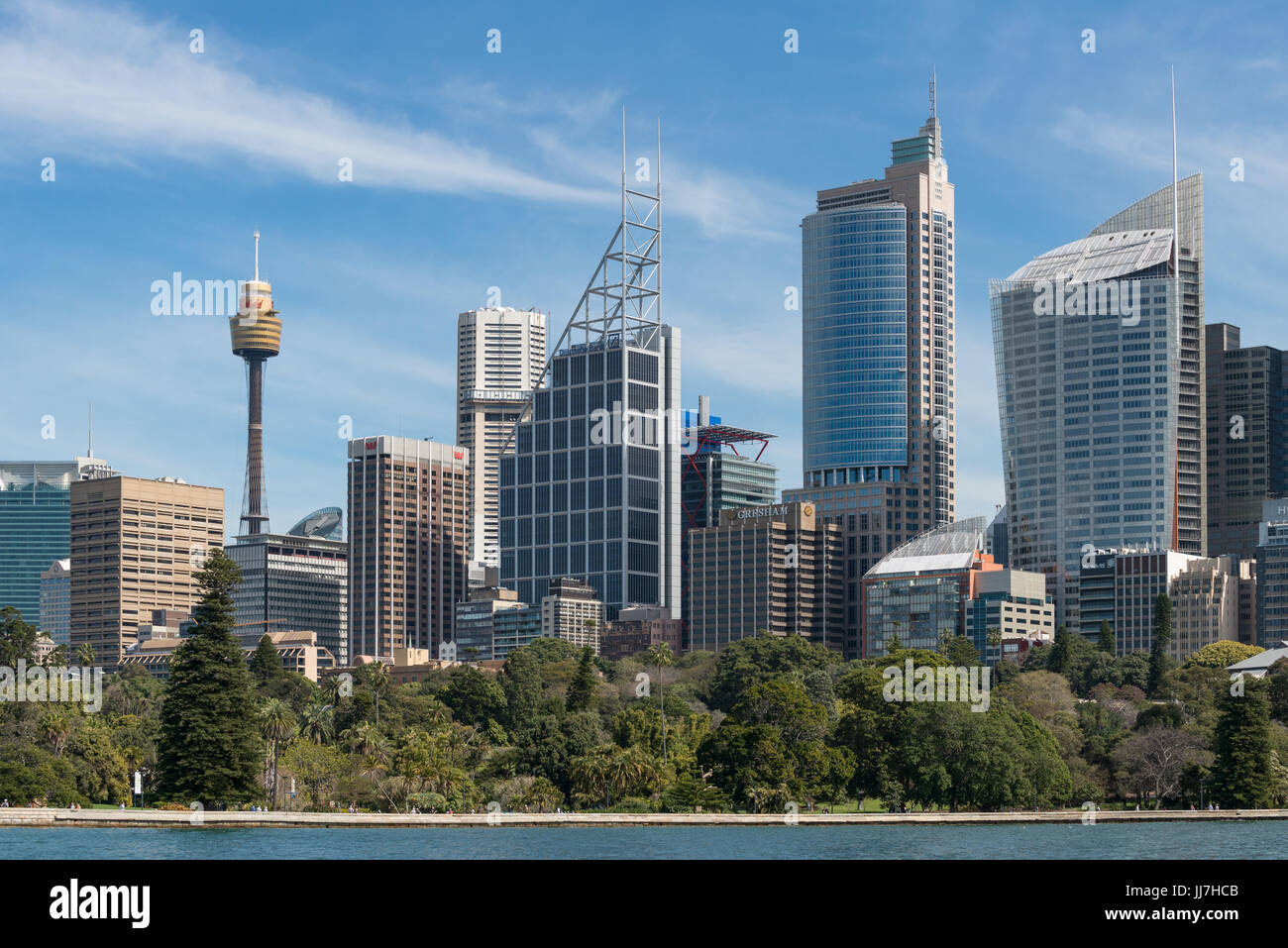 Vista panoramica sul Porto di Sydney con un ponte e Opera House, NSW Australia Foto Stock