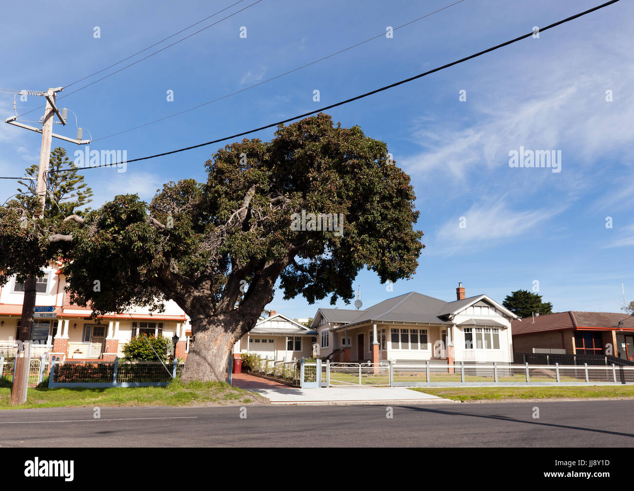 Vista di Nelson Street in Apollo Bay, SouthWestern Victoria, Australia Foto Stock