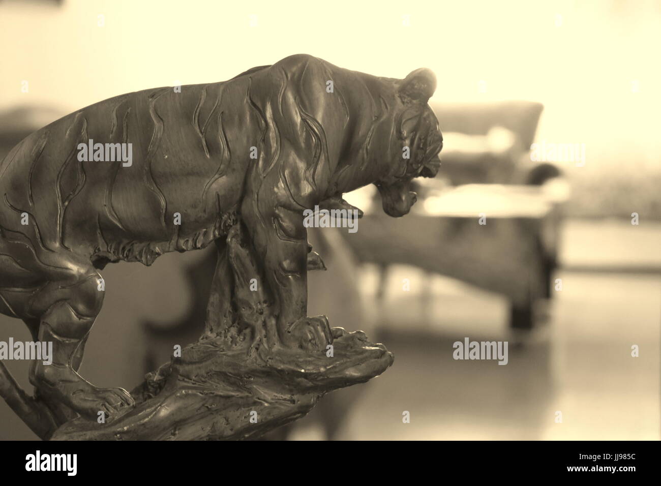 Tiger figura, carving fatti a mano Foto Stock